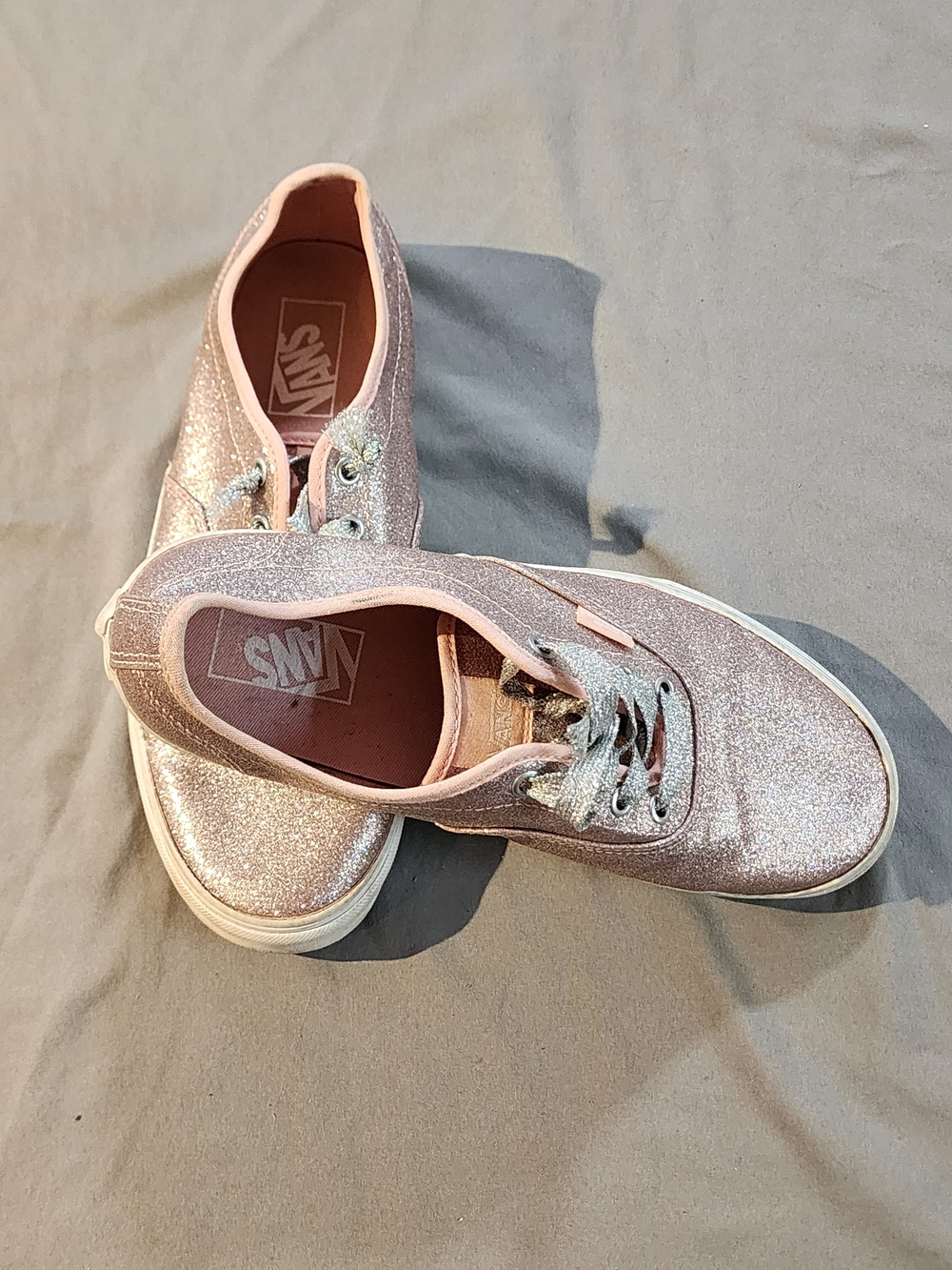 Vans Women's Glitter Low-Top Sneakers in Pink
